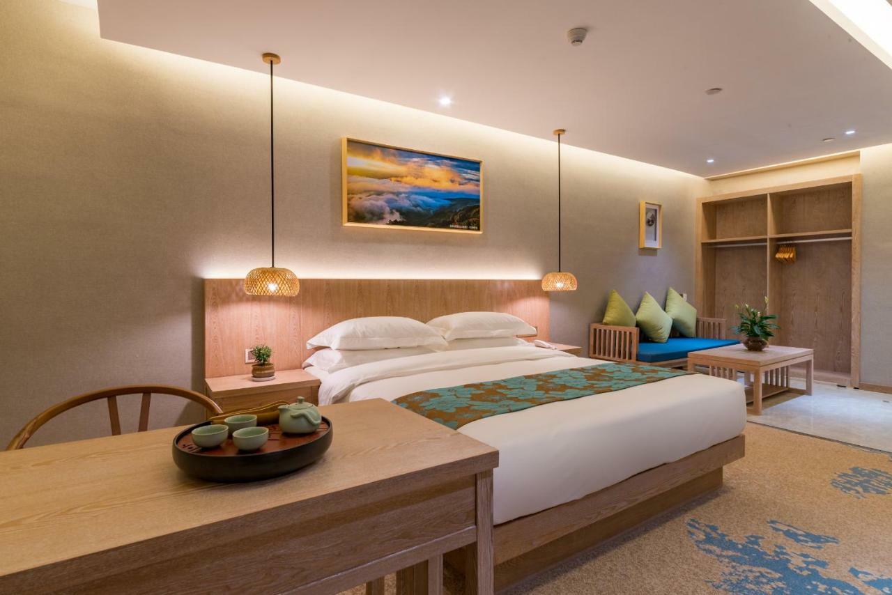 Yunxianju Tea Culture Theme Hotel Kunming Luaran gambar